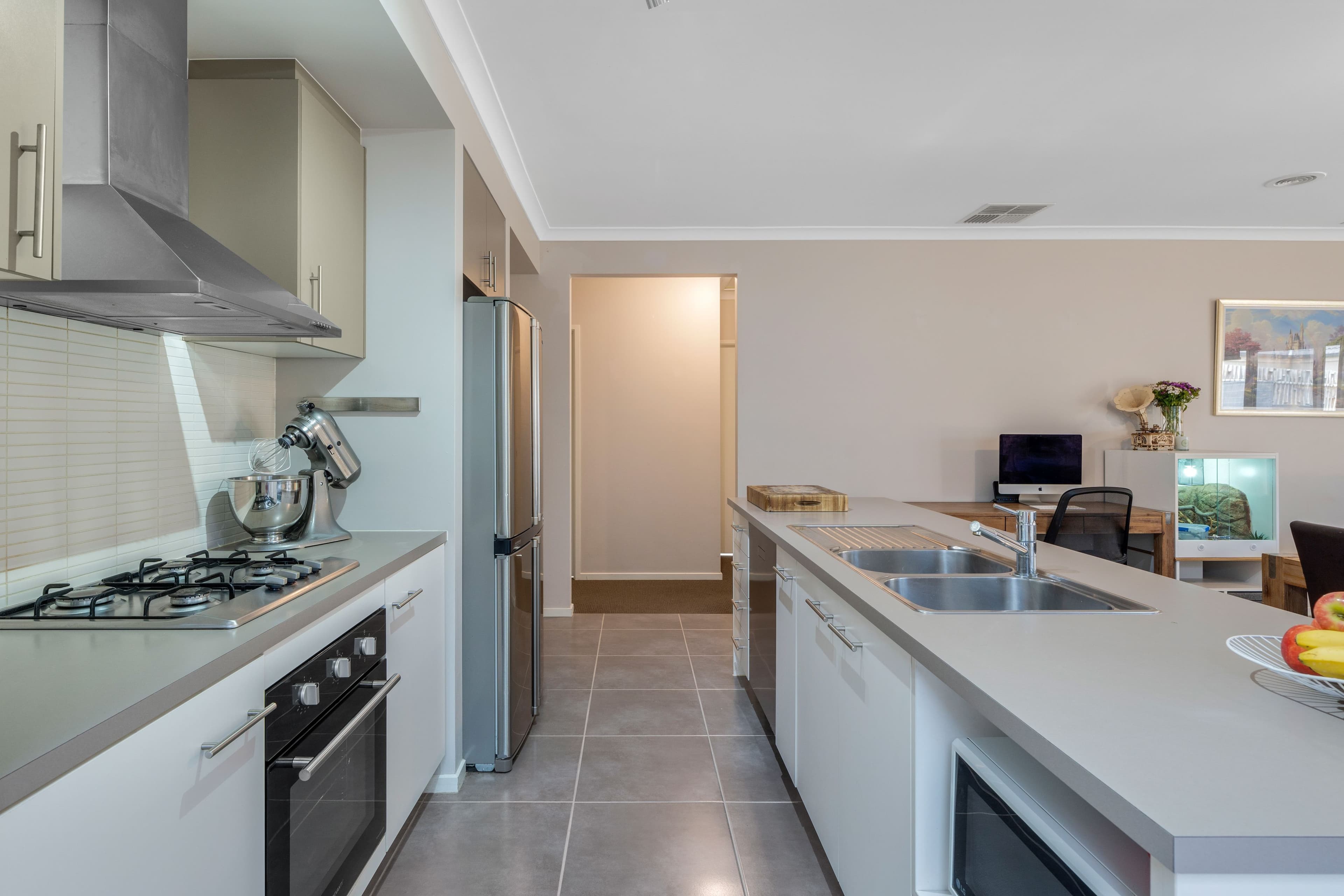 129 Huntington Drive, Craigieburn VIC 3064, Craigieburn - Thumbnail 4