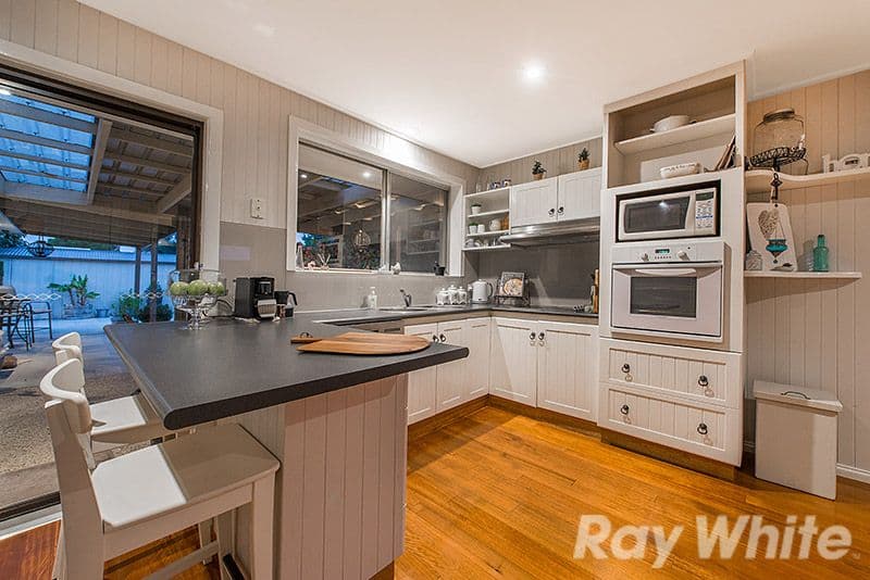 32 Cranbourne Drive, Cranbourne VIC 3977, Cranbourne - Thumbnail 3