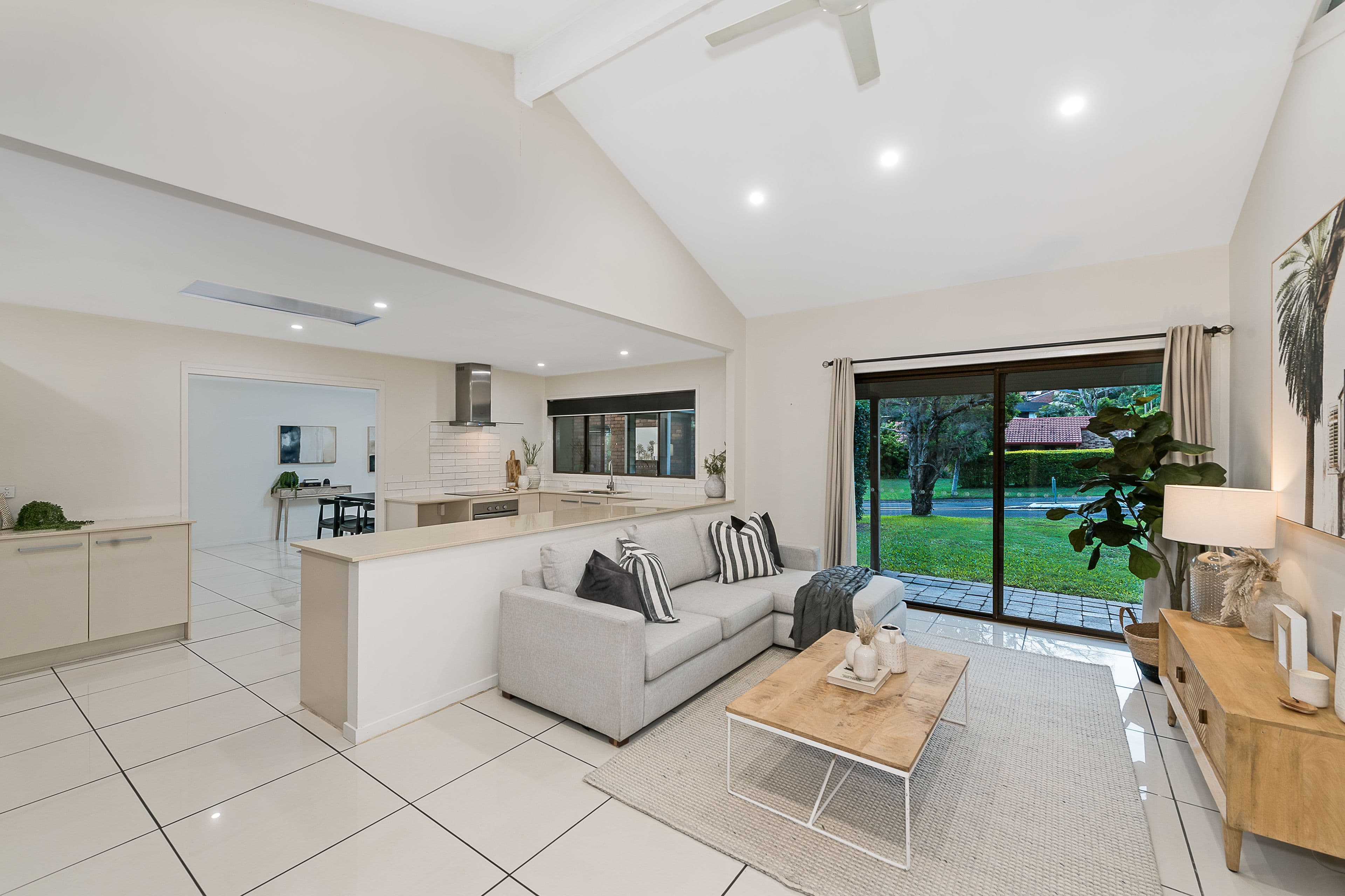 2 Valleybrook Street, Kenmore Hills QLD 4069, Kenmore Hills - Thumbnail 4