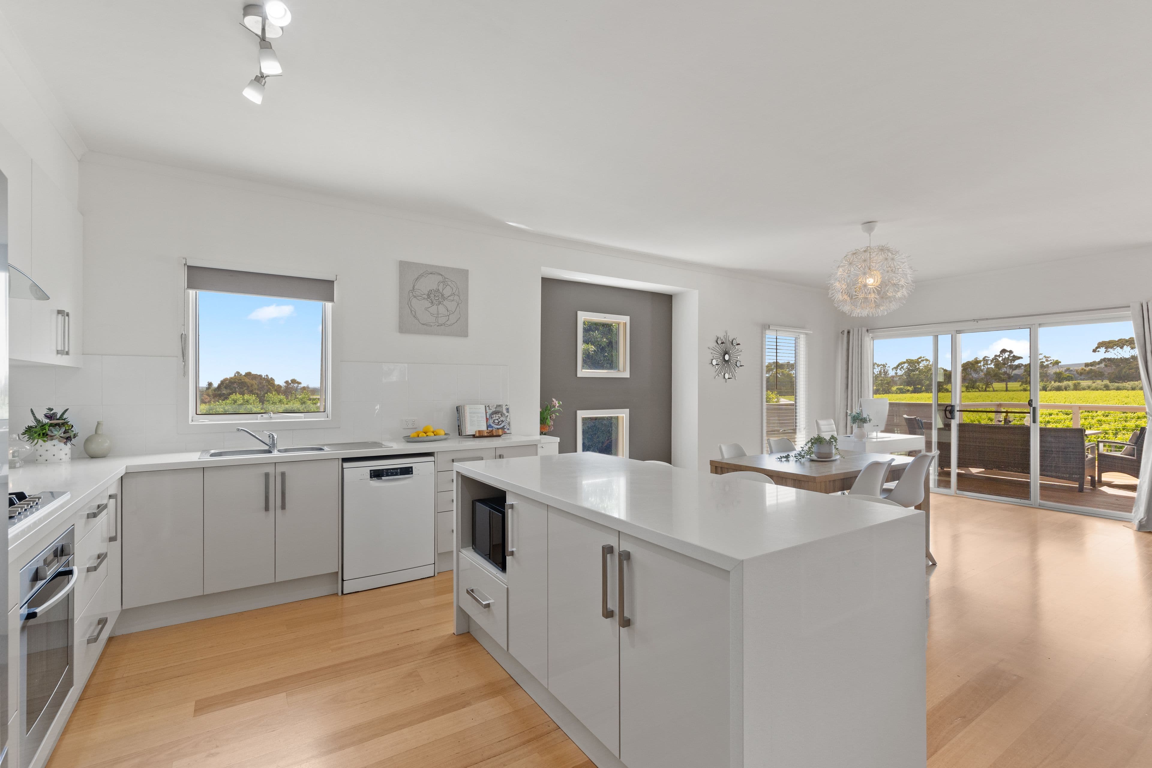 63 Almond Grove Road, Whites Valley SA 5172, Whites Valley - Thumbnail 5