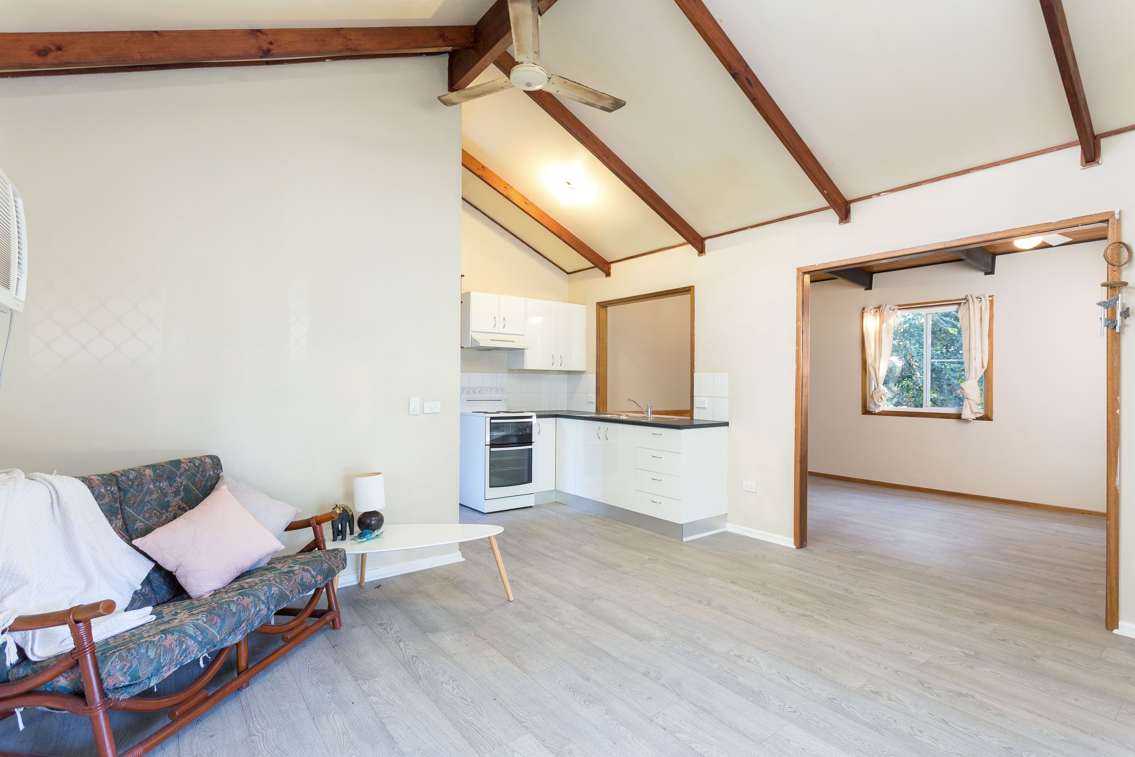 10 Parkside Drive, Hopetoun Park - Thumbnail 3