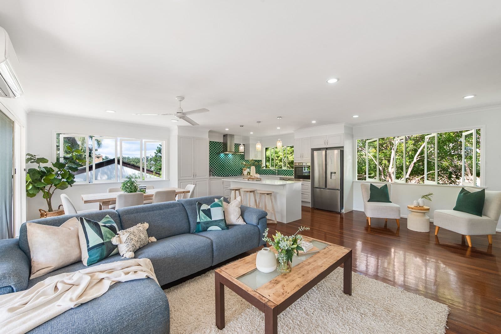 17 Rialanna Street, Kenmore QLD 4069, Kenmore - Thumbnail 4
