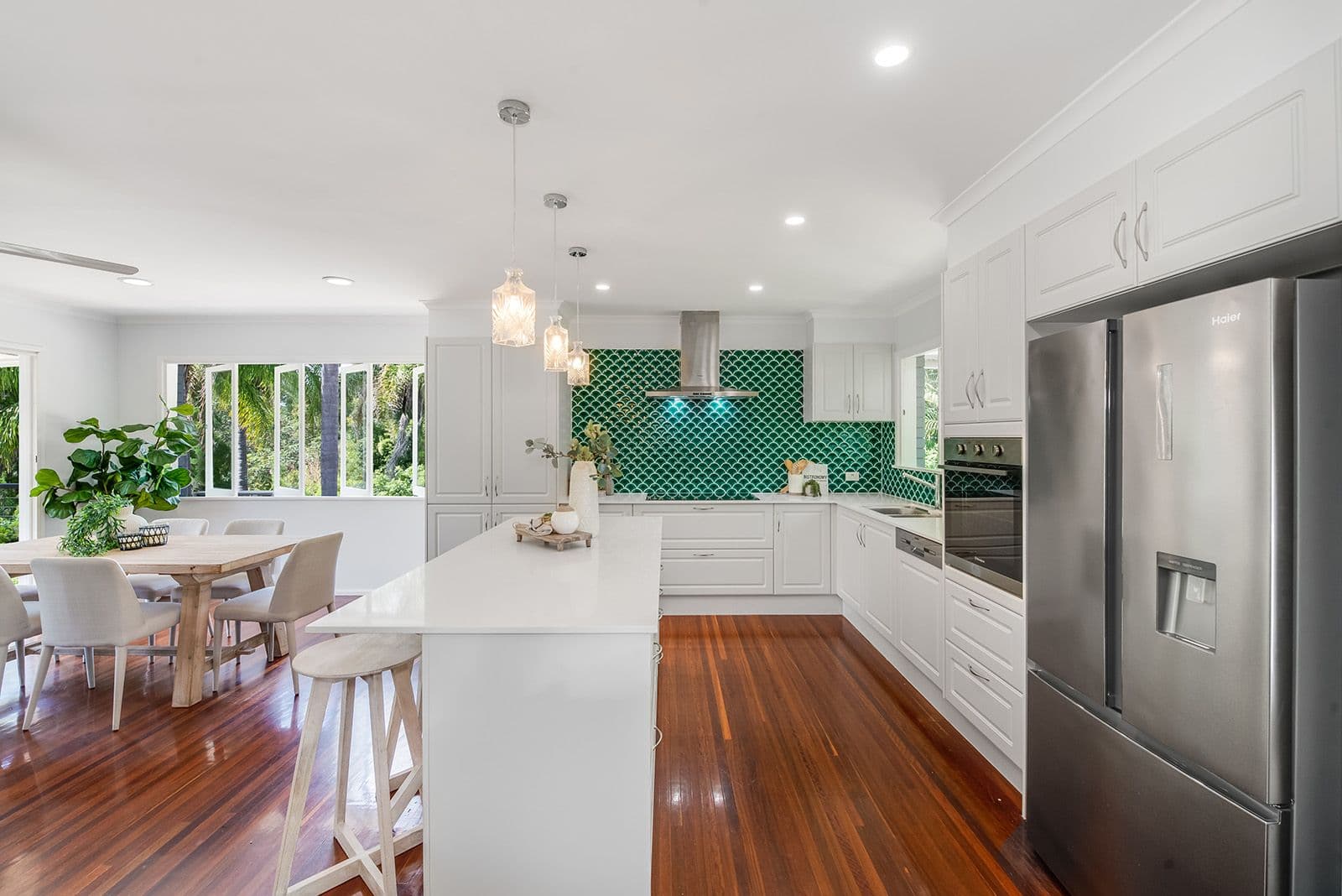 17 Rialanna Street, Kenmore QLD 4069, Kenmore - Thumbnail 6