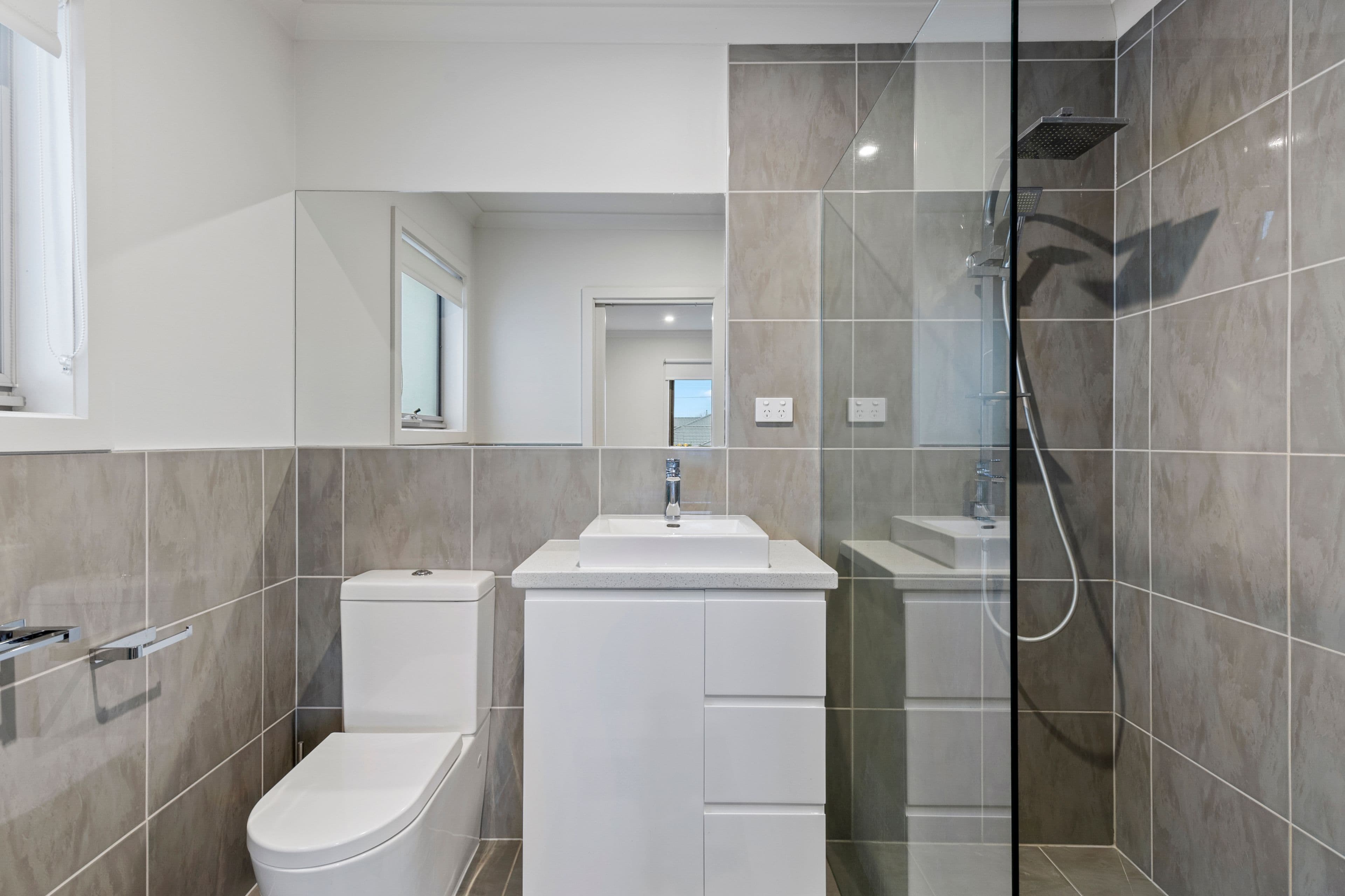 11 Victoria Road, Chirnside Park VIC 3116, Chirnside Park - Thumbnail 7