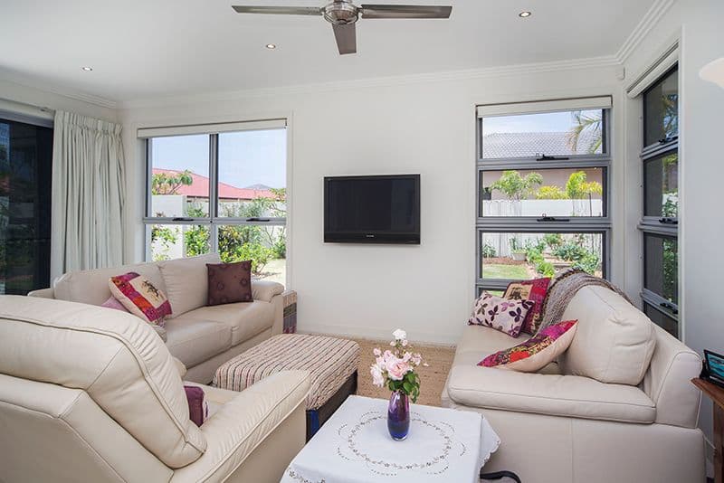 2828 Gracemere Circuit East, HOPE ISLAND QLD 4212, Hope Island - Thumbnail 6