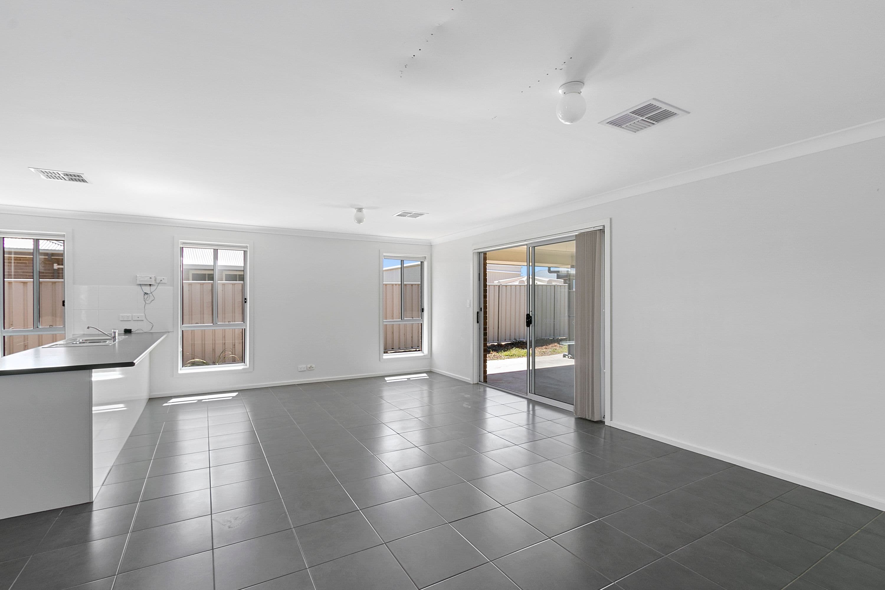 5 Investigator Boulevard, Wallaroo SA 5556, Wallaroo - Thumbnail 5