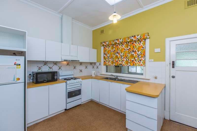 70 Ellesmere Street, Mount Hawthorn WA 6016, Mount Hawthorn - Thumbnail 7