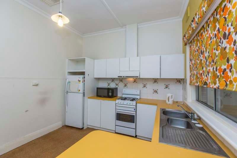 70 Ellesmere Street, Mount Hawthorn WA 6016, Mount Hawthorn - Thumbnail 8