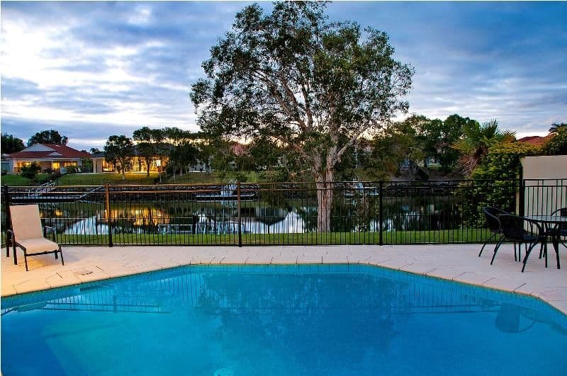 1084 Killymoon Drive, HOPE ISLAND QLD 4212, Hope Island - Thumbnail 2