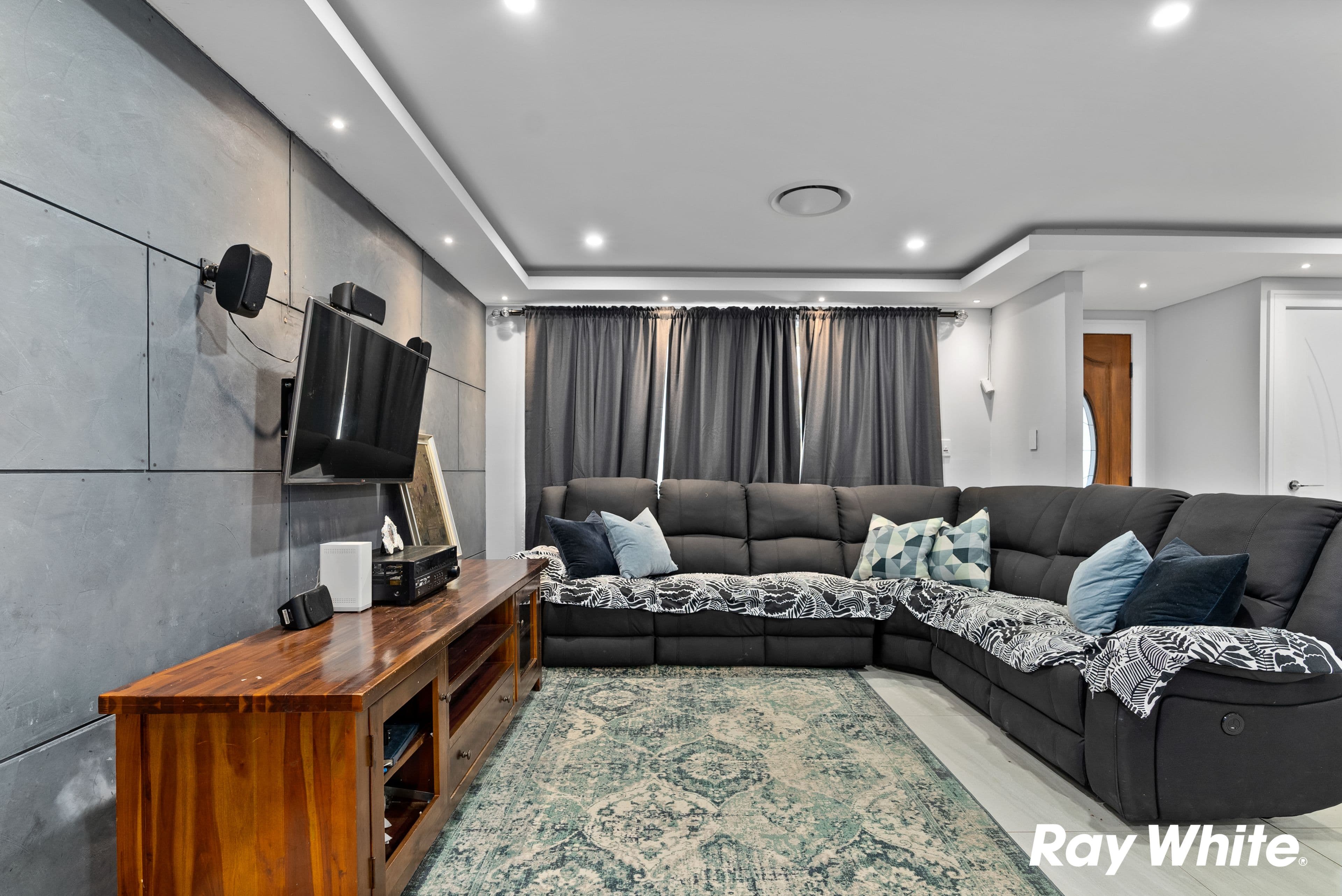 5 Nathan Crescent, Dean Park NSW 2761, Dean Park - Thumbnail 3