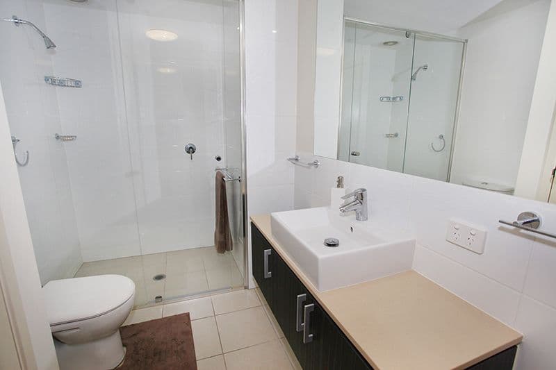 12 Otranto Avenue, CALOUNDRA QLD 4551, Caloundra - Thumbnail 5