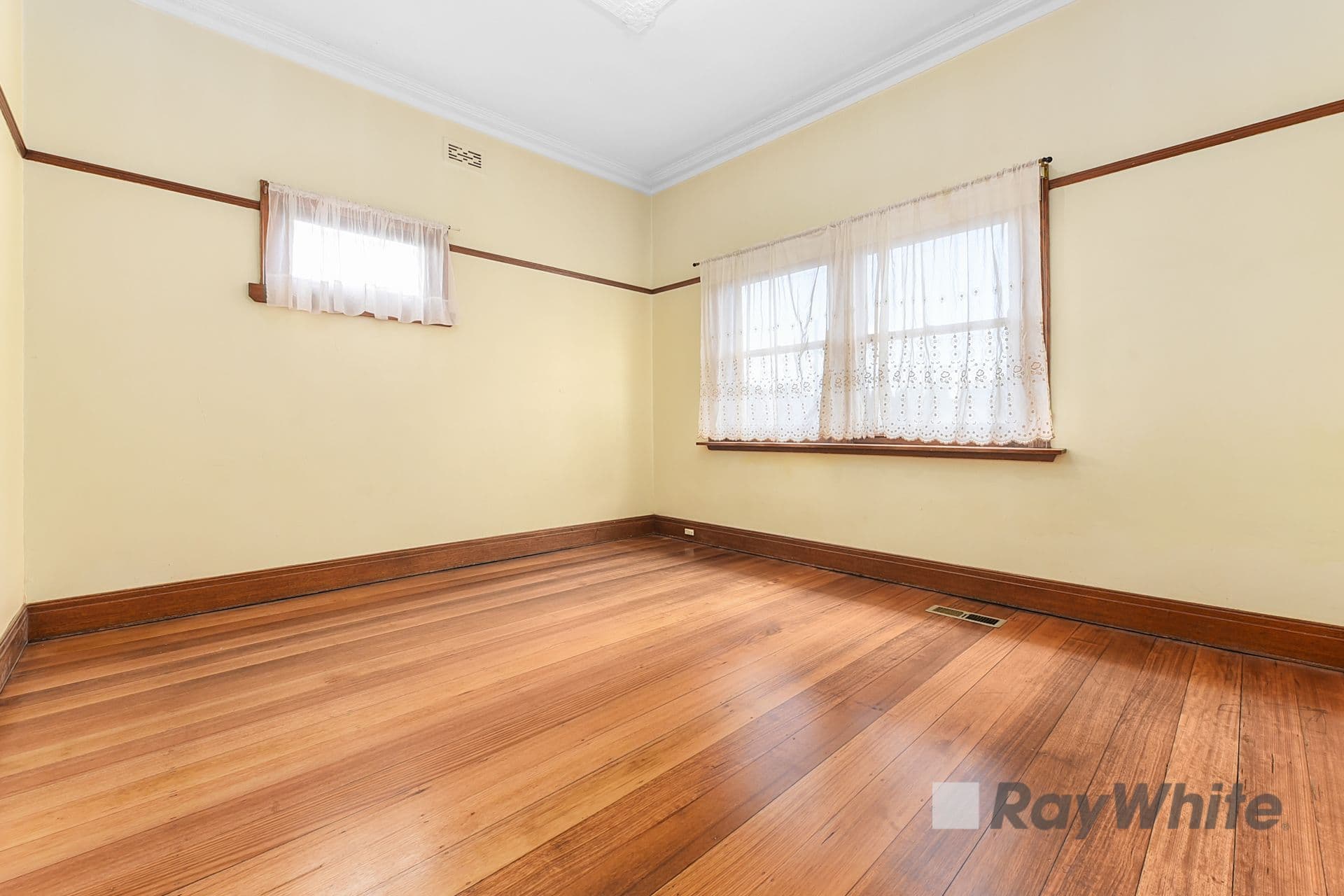 65 Herbert Street, Dandenong VIC 3175, Dandenong - Thumbnail 8