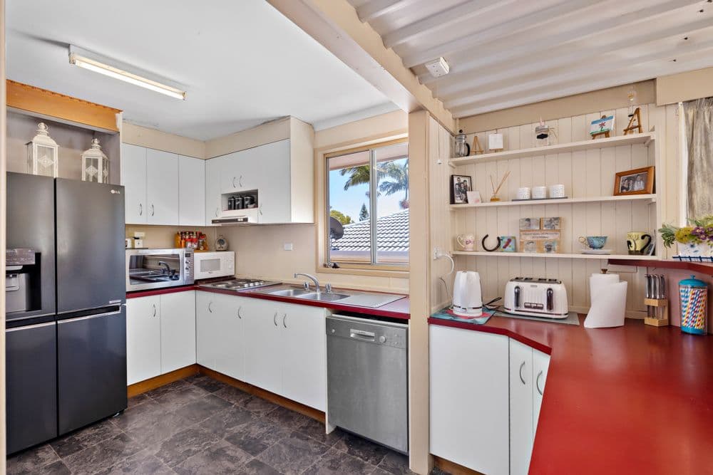 11 Parakeet Street, Birkdale QLD 4159, Birkdale - Thumbnail 7