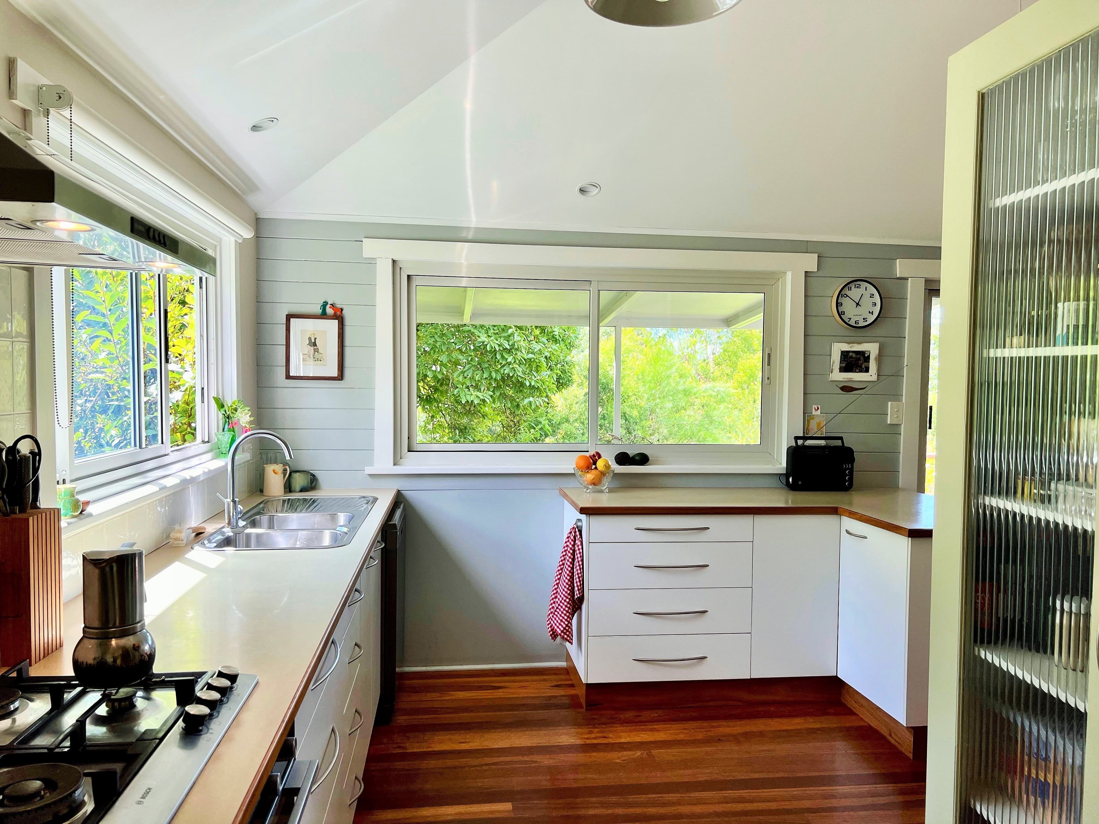 10 Oak Street, Dorrigo NSW 2453, Dorrigo - Thumbnail 2