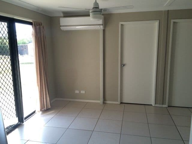 24 Luff Street, Roma QLD 4455, Roma - Thumbnail 8
