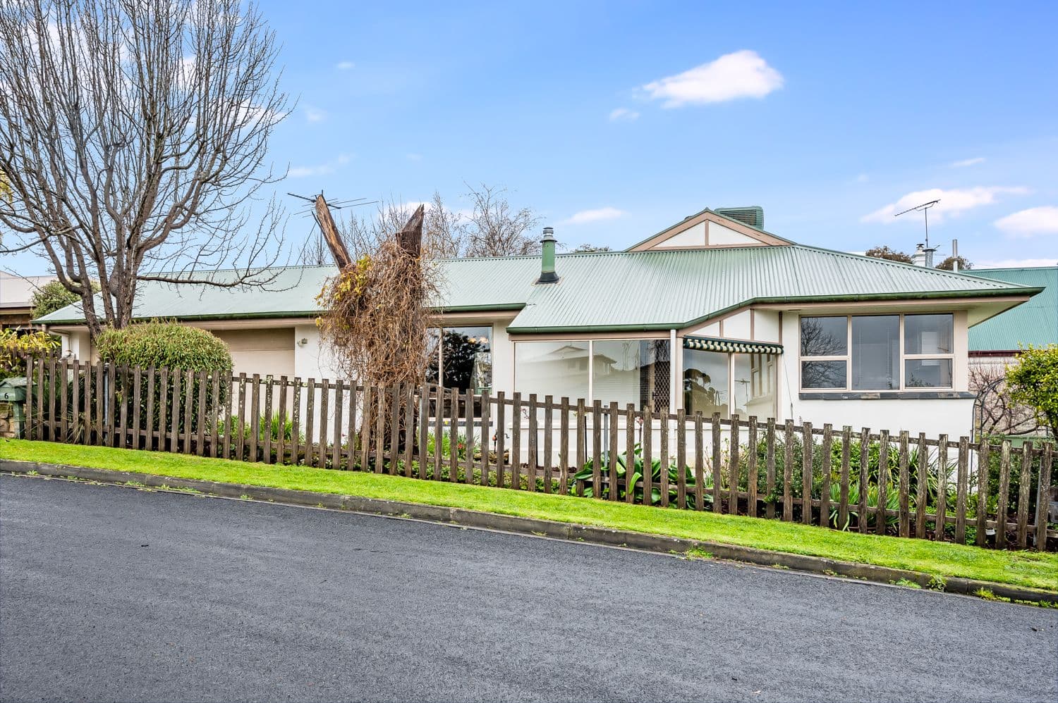 6 Hartley Court, Mount Gambier SA 5290, Mount Gambier - Image 1