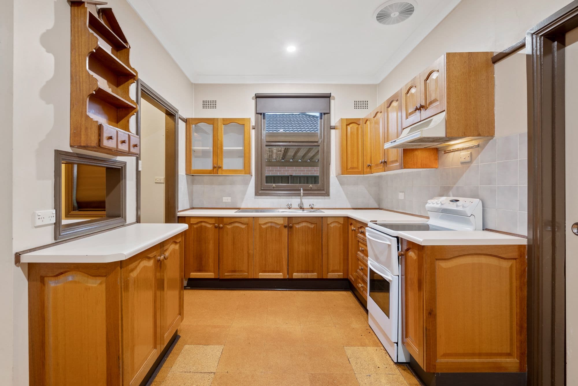 4 Tornaros Avenue, Penrith NSW 2750, Penrith - Thumbnail 3