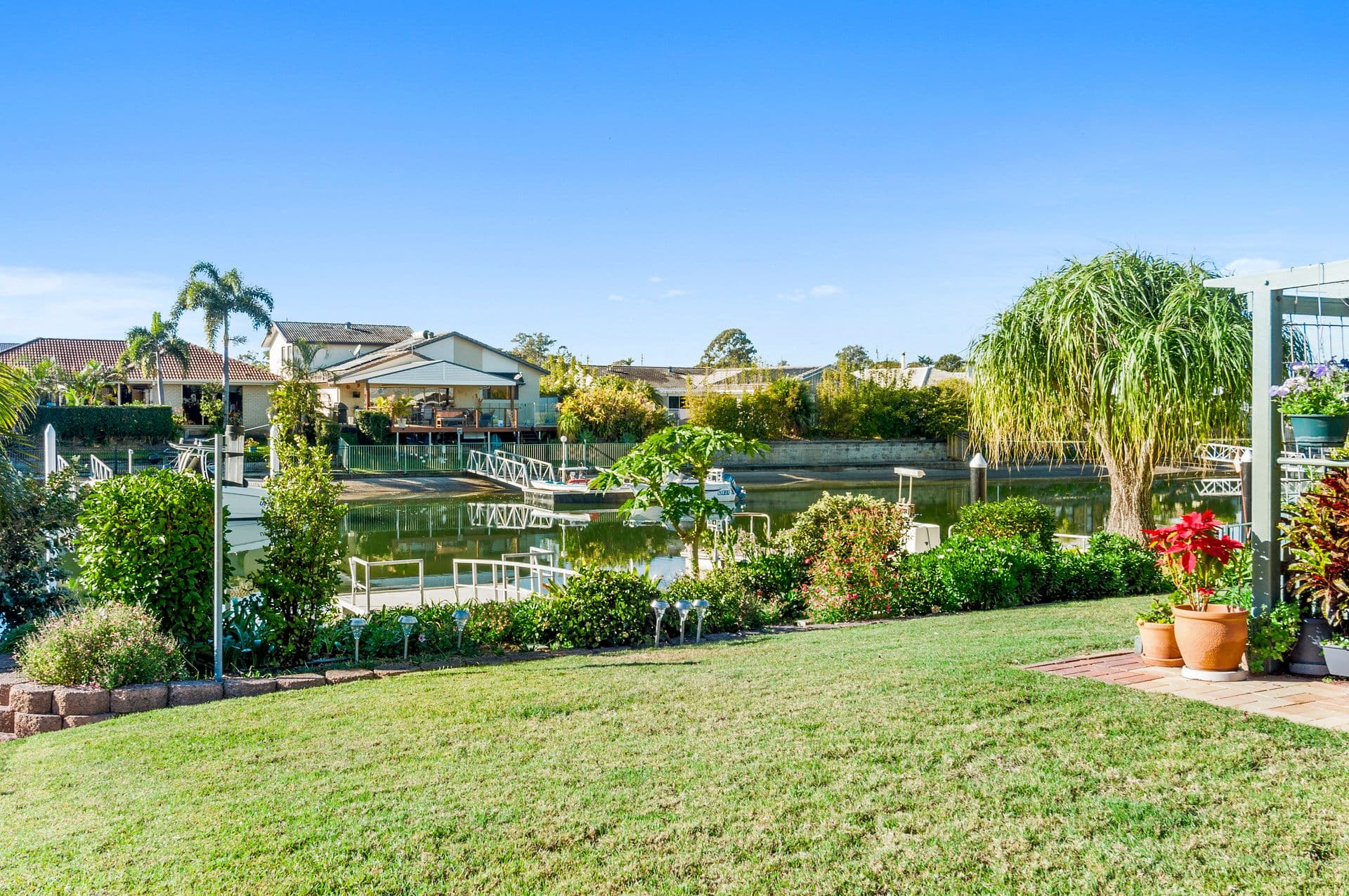 6 Longboat Place, Biggera Waters QLD 4216, Biggera Waters - Thumbnail 4