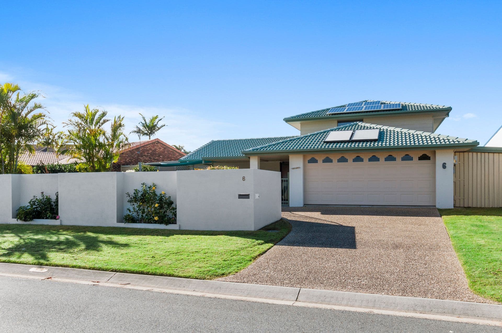 6 Longboat Place, Biggera Waters QLD 4216, Biggera Waters - Thumbnail 5