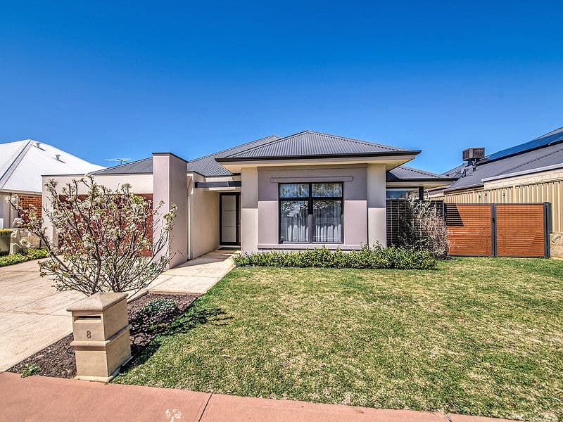 8 Pexton Drive, South Guildford WA 6055, South Guildford - Thumbnail 2