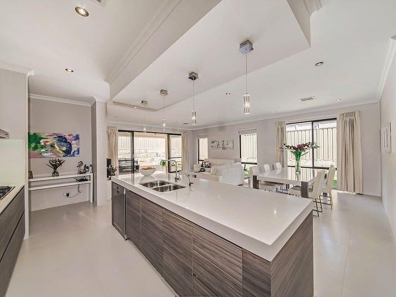 8 Pexton Drive, South Guildford WA 6055, South Guildford - Thumbnail 4