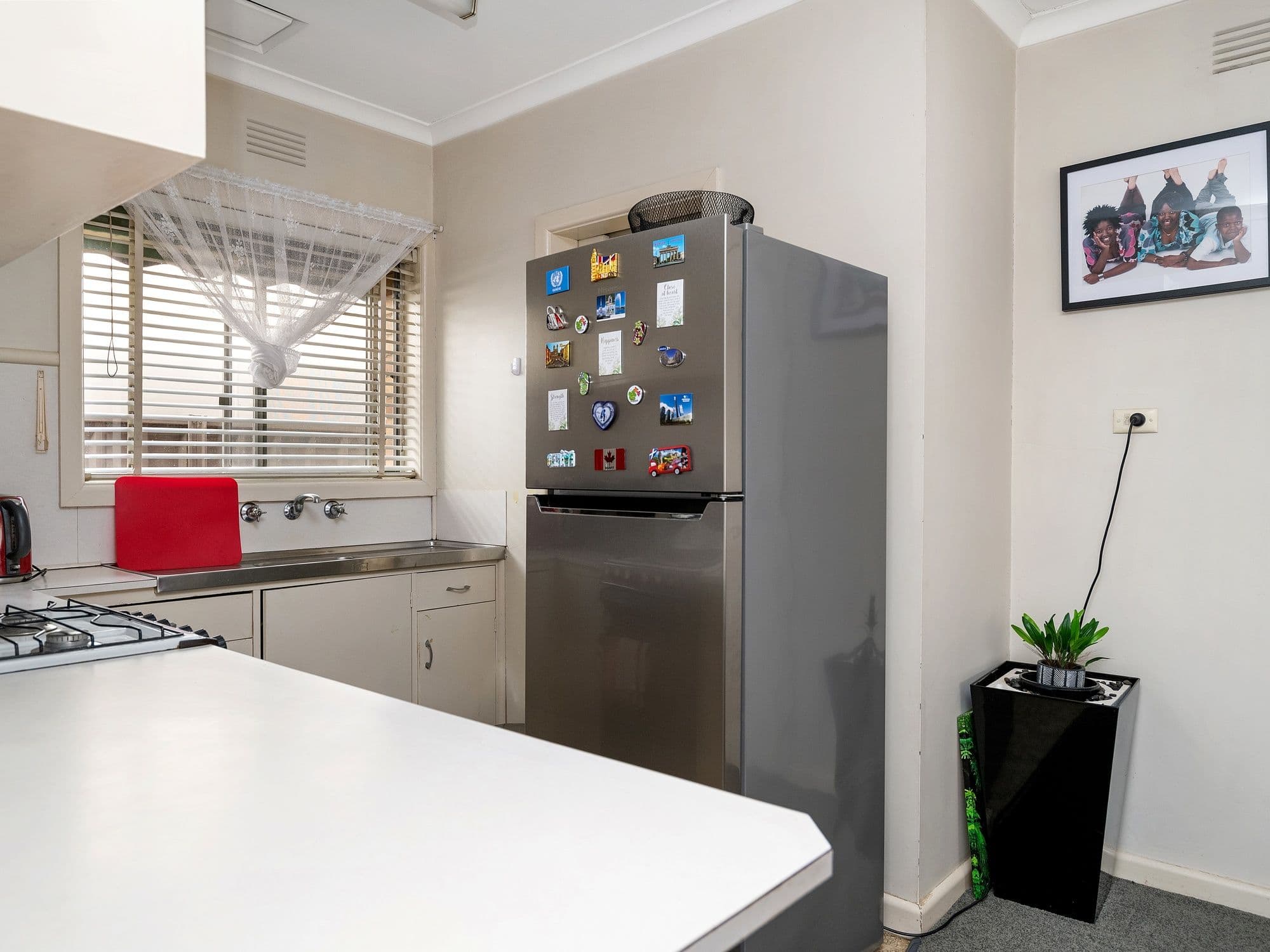2 Coster Street, Benalla VIC 3672, Benalla - Thumbnail 2