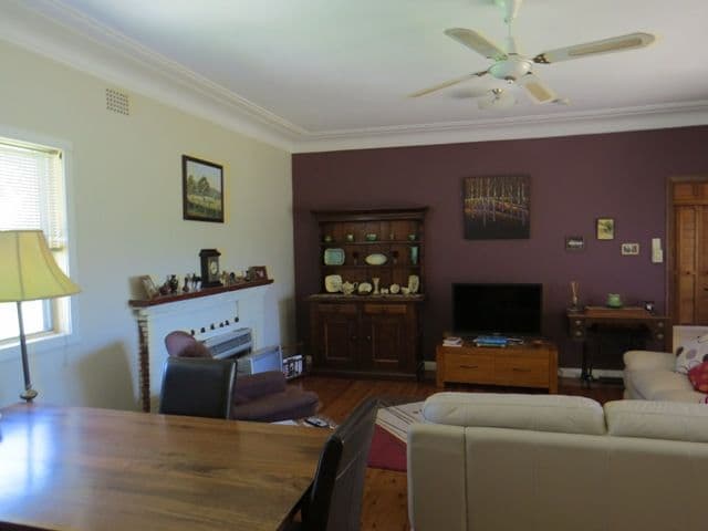 2 Thompson Street, Canowindra NSW 2804, Canowindra - Thumbnail 3