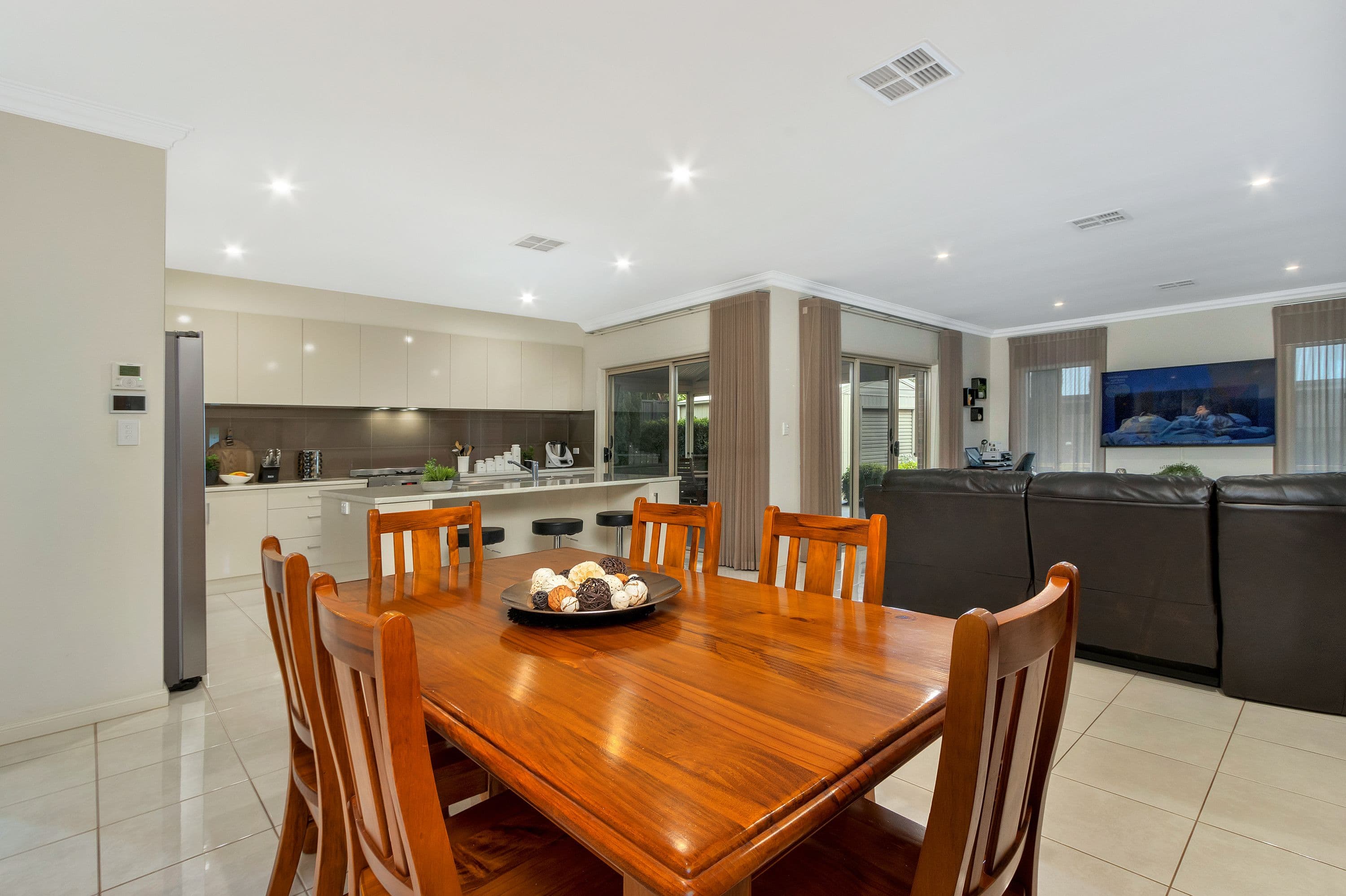 27  Moonstone Drive, Orange, Orange - Thumbnail 8