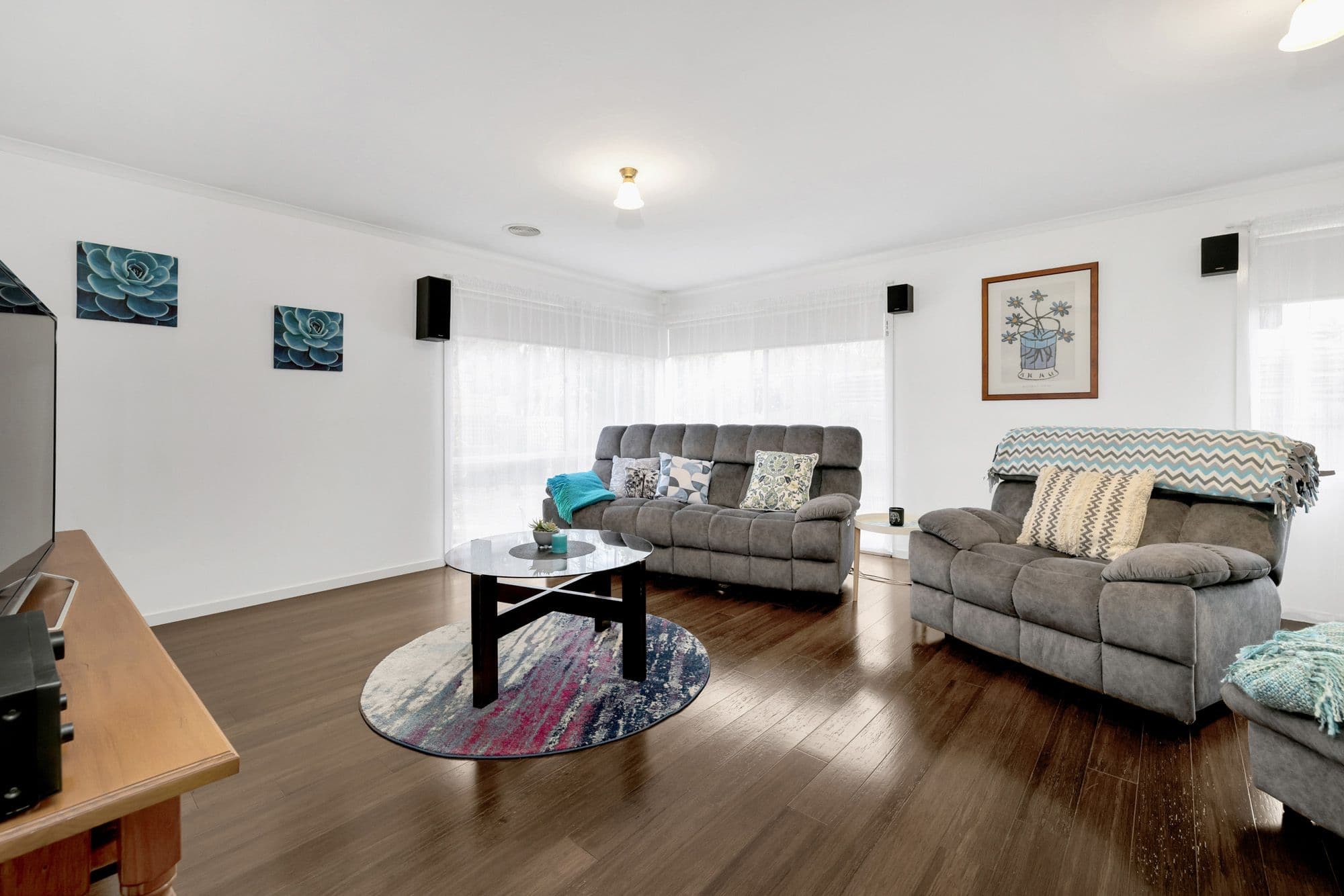 15 Medina Drive, Hoppers Crossing VIC 3029, Hoppers Crossing - Thumbnail 2