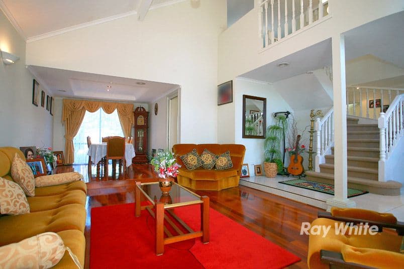 10 Whitmorr Court, NOBLE PARK VIC 3174, Noble Park - Thumbnail 2