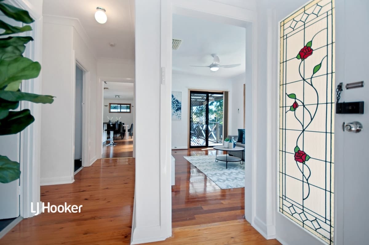 10 Rita Avenue, Rostrevor SA 5073, Rostrevor - Thumbnail 2