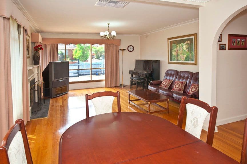 19 Sanday Street, GLEN WAVERLEY VIC 3150, Glen Waverley - Thumbnail 4