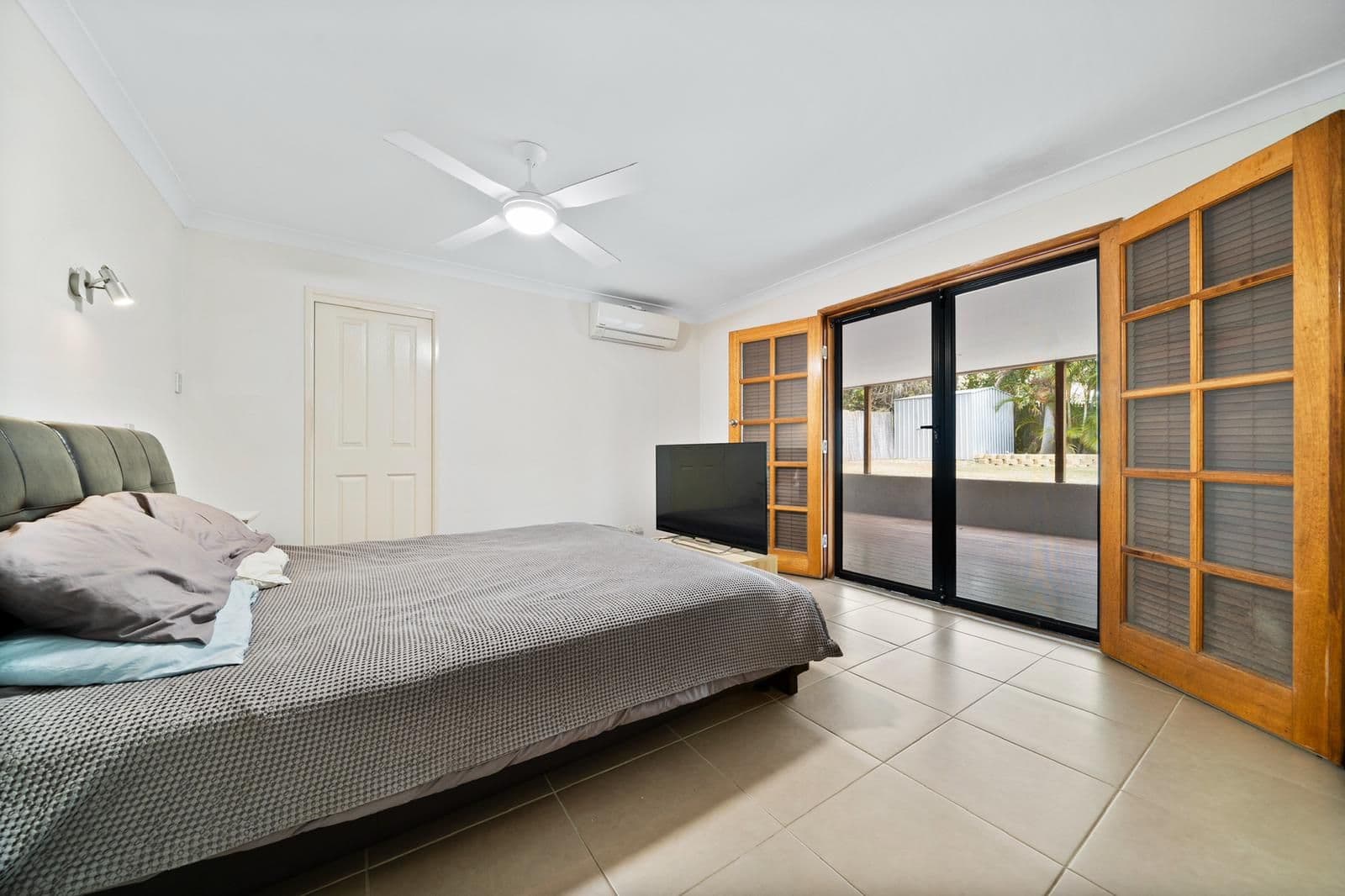 5 Leanne Court, Mount Warren Park QLD 4207, Mount Warren Park - Thumbnail 2