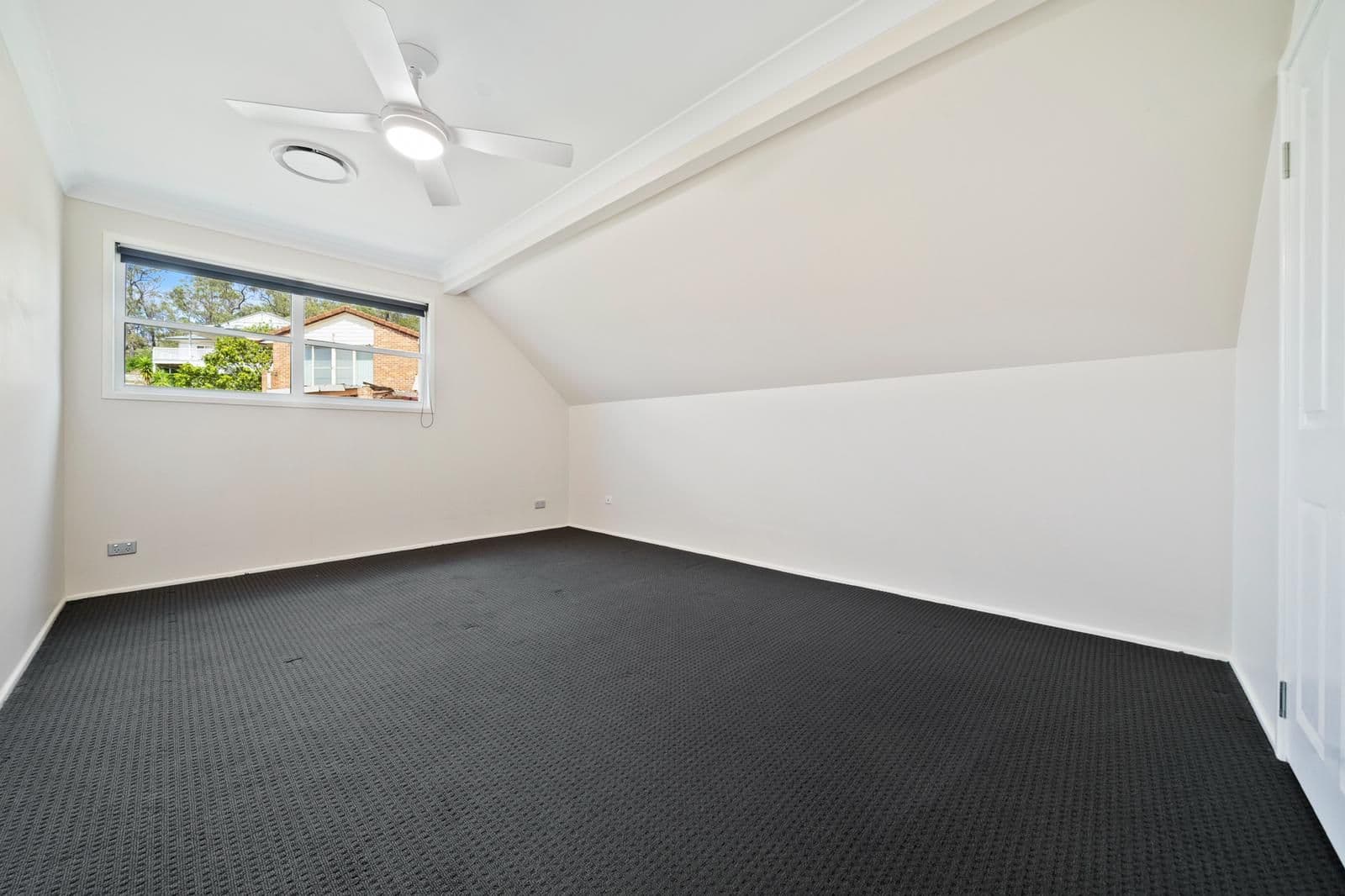 5 Leanne Court, Mount Warren Park QLD 4207, Mount Warren Park - Thumbnail 5