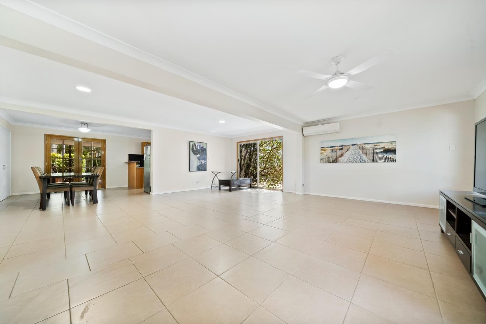 5 Leanne Court, Mount Warren Park QLD 4207, Mount Warren Park - Thumbnail 8