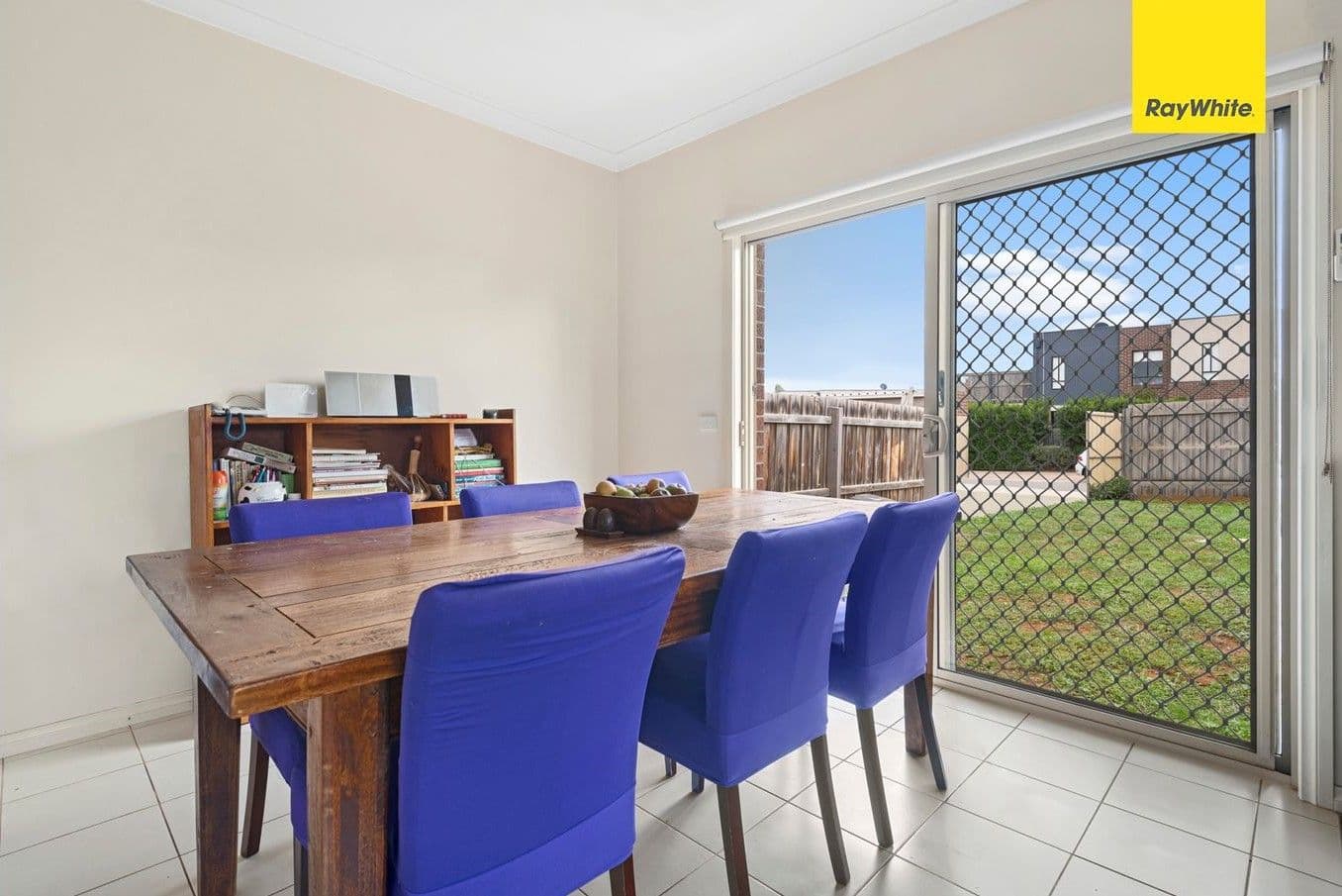 6 Roslyn Park Drive, HARKNESS VIC 3337, Harkness - Thumbnail 4
