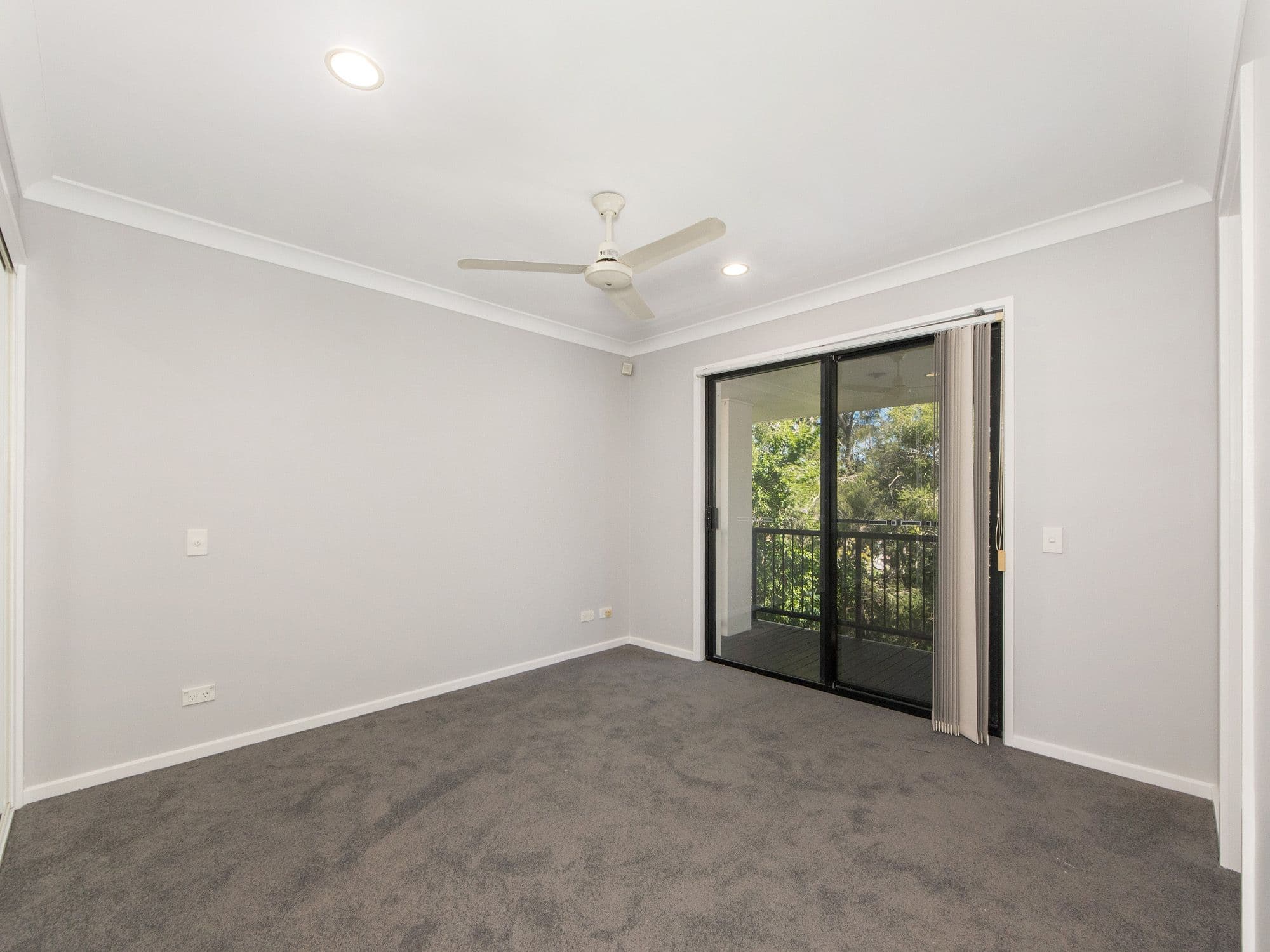 1-15 Gentian Drive, Arundel QLD 4214, Arundel - Thumbnail 6