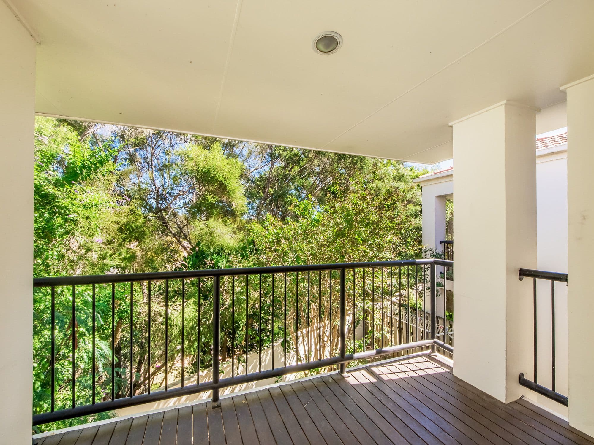 1-15 Gentian Drive, Arundel QLD 4214, Arundel - Thumbnail 7