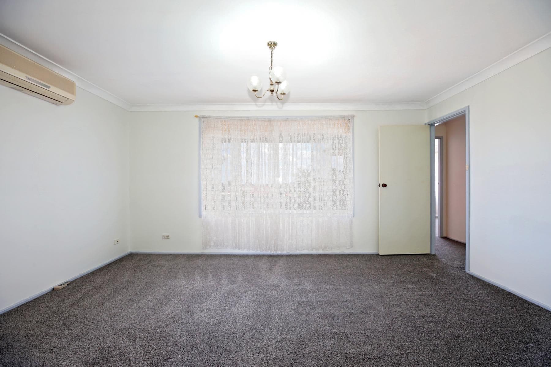 28 Antonia Crescent, Cranebrook NSW 2749, Cranebrook - Thumbnail 2