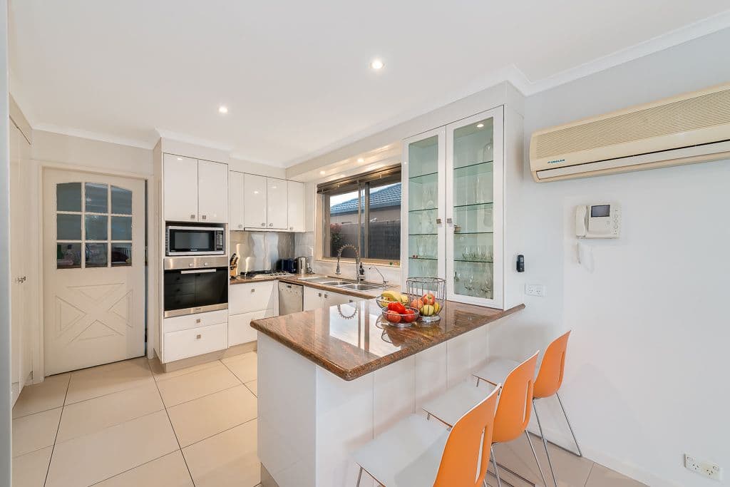 41 Rapallo Avenue, Isle Of Capri QLD 4217, Isle Of Capri - Thumbnail 6