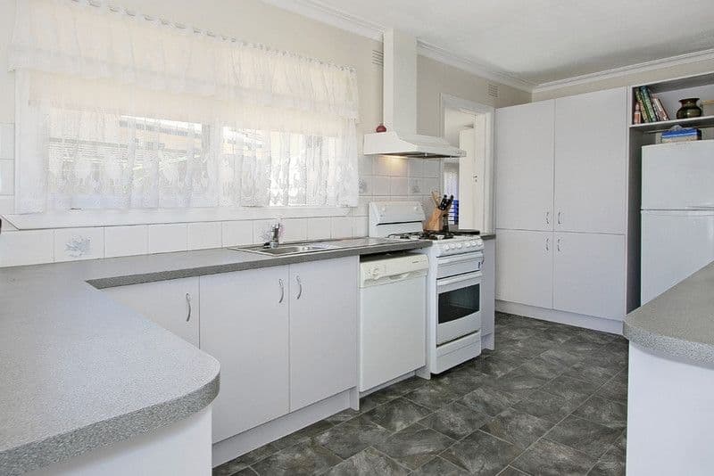 5 Elton Road, FERNTREE GULLY VIC 3156, Ferntree Gully - Thumbnail 6