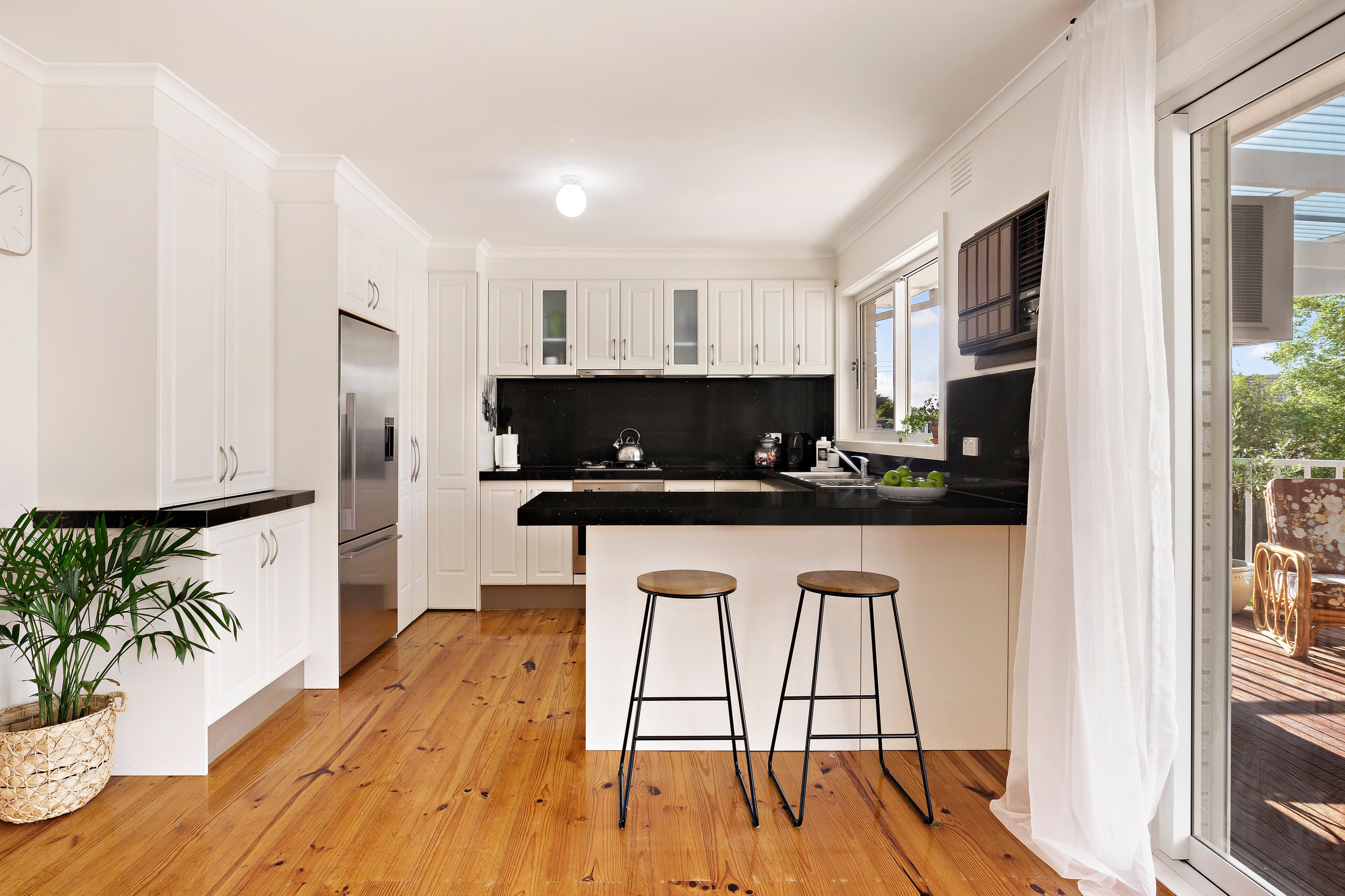 5 Corowa Place, Frankston VIC 3199, Frankston - Thumbnail 2