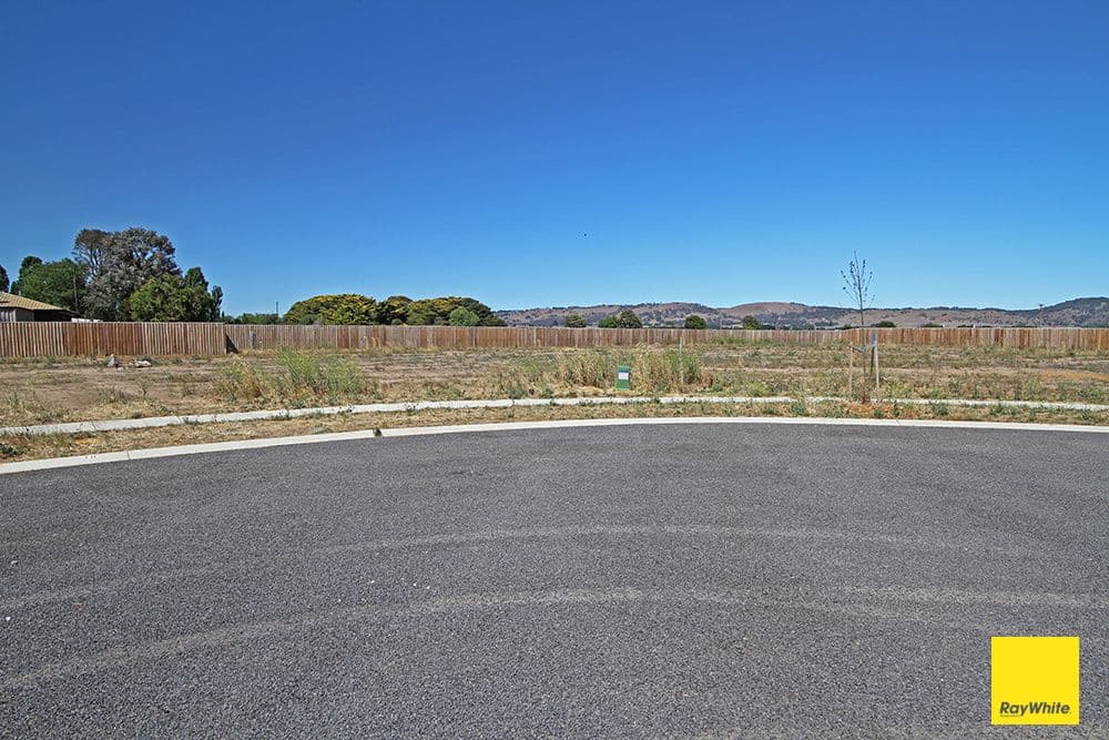 15 Ricketts Place, Bungendore NSW 2621, Bungendore - Image 1