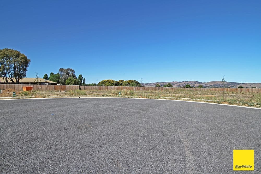 15 Ricketts Place, Bungendore NSW 2621, Bungendore - Thumbnail 2