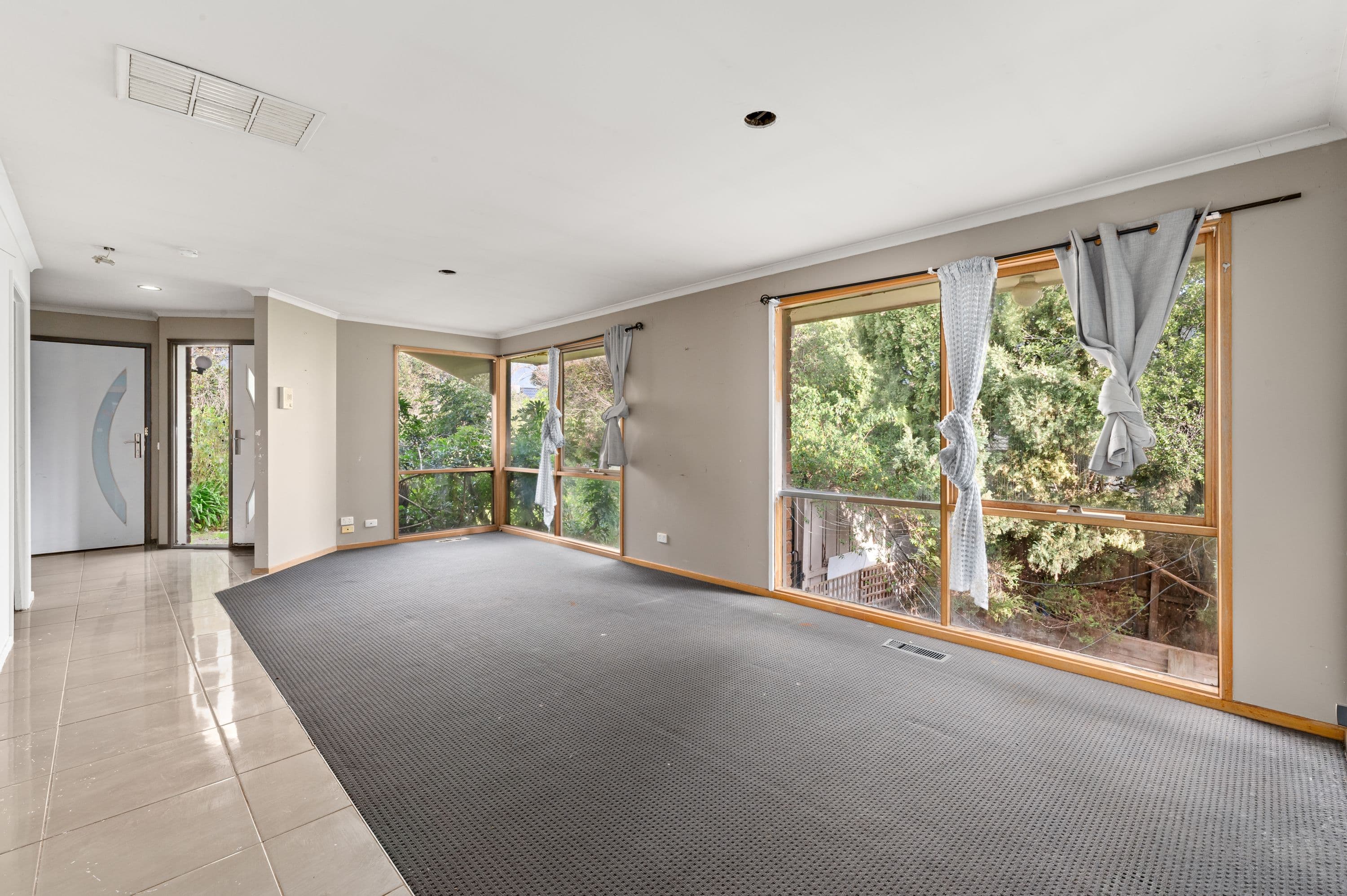 9 Manna Gum Walk, South Morang VIC 3752, South Morang - Thumbnail 4