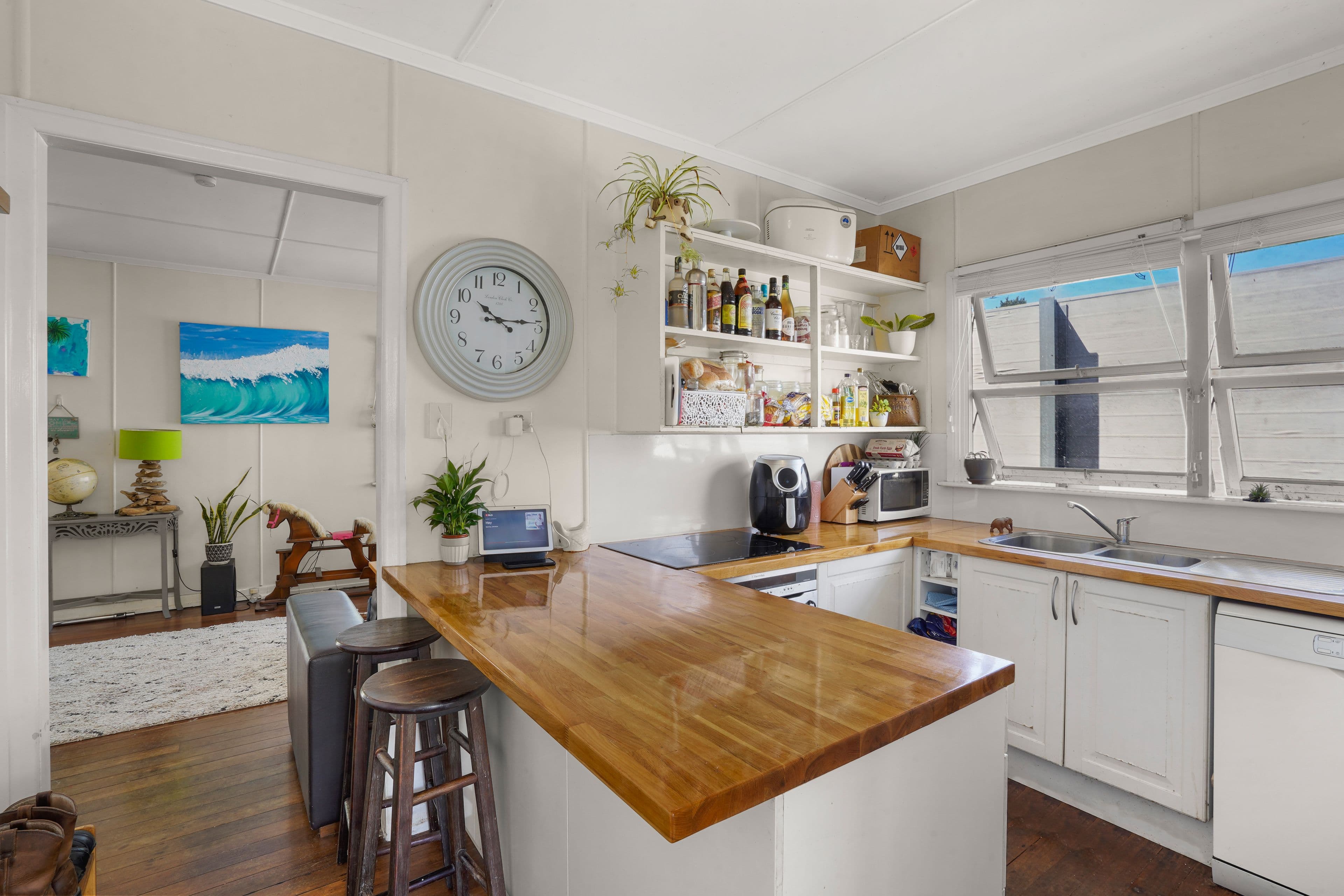 4 Curtin Avenue, Southport QLD 4215, Southport - Thumbnail 7