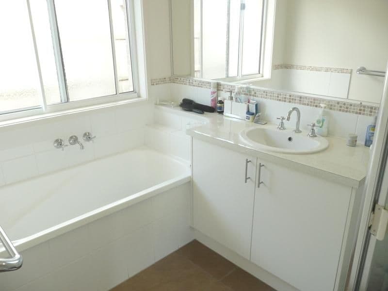 66 Rawson Street, CALOUNDRA WEST QLD 4551, Caloundra West - Thumbnail 6