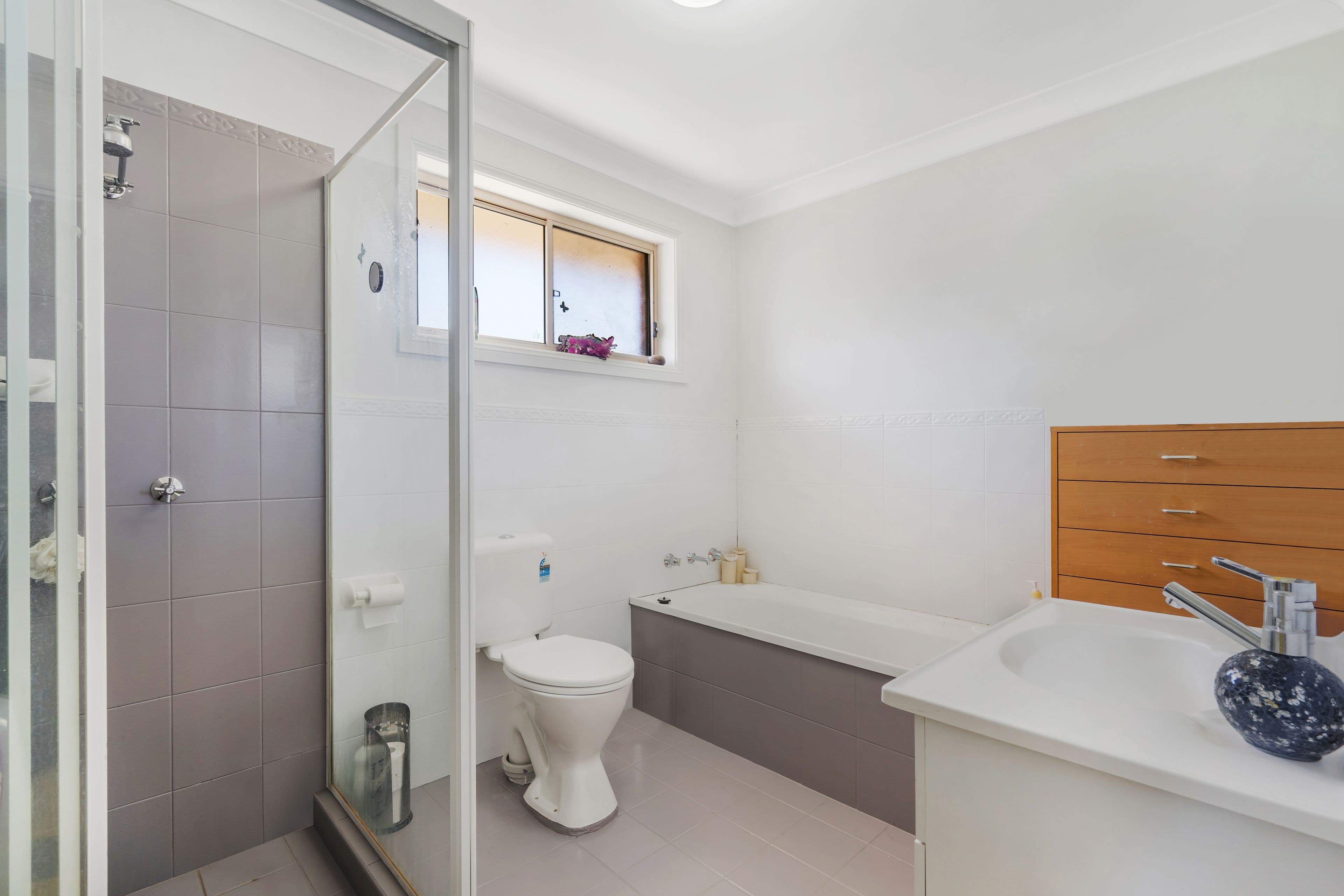 9-11 Weir Crescent, Lurnea NSW 2170, Lurnea - Thumbnail 8