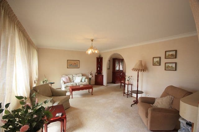 10 Selkirk Place, CAMDEN SOUTH NSW 2570, Camden South - Thumbnail 2