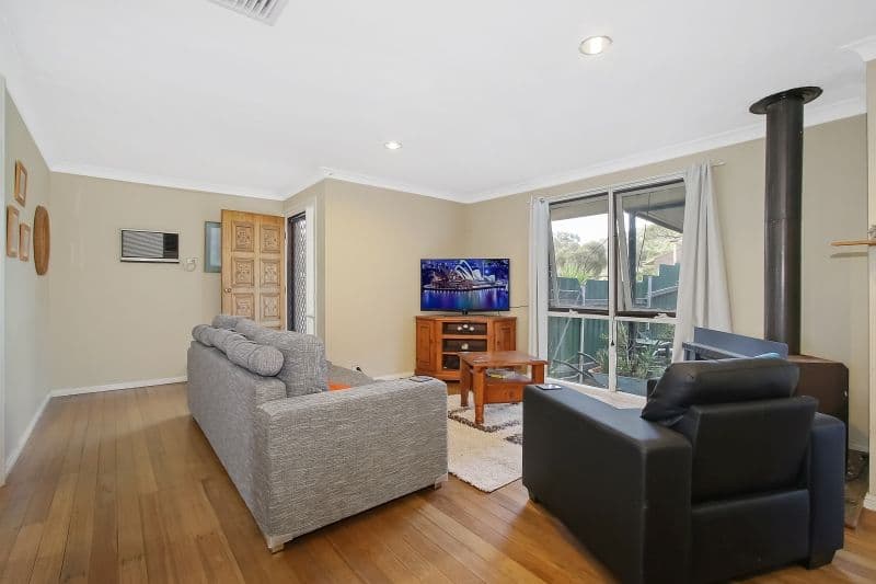 9 Arunta Place, Springdale Heights - Thumbnail 5